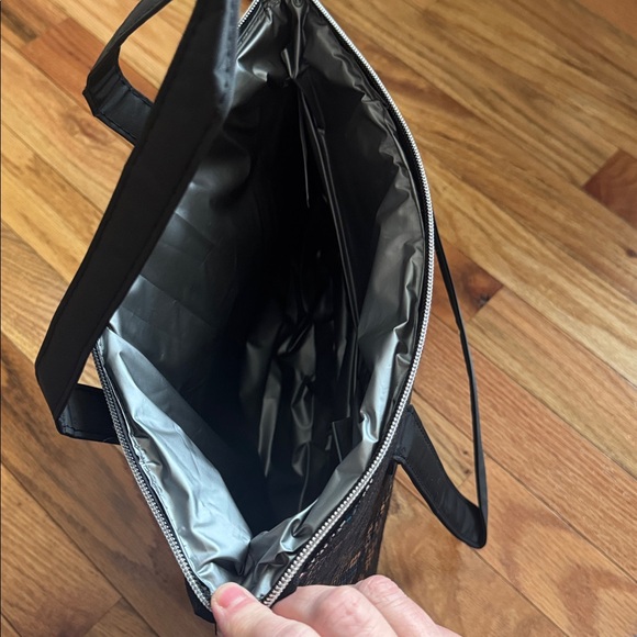 NWT Deal Worthy Pink BP, Delias Lunch Bag, Valentine Cosmetic Bag & NWOT 3 Mesh - Picture 7 of 11